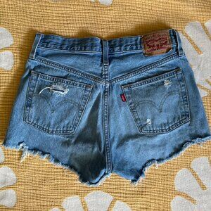 501® ORIGINAL FIT HIGH RISE WOMEN'S SHORTS